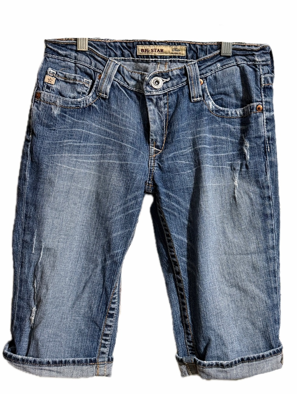 Big Star Women’s Size 24 Waist Distressed  Mis Rise Capri